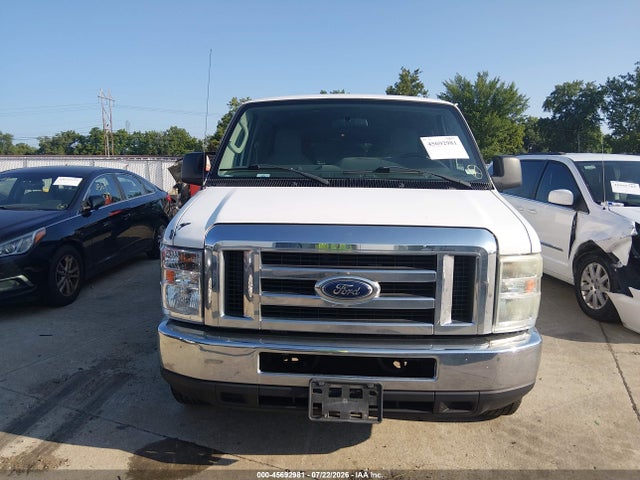 45692981 :رقم المزاد ، 1FBSS3BL7DDA56256 vin ، 2013 Ford E-350 Super Duty Xl/xlt مزاد بيع