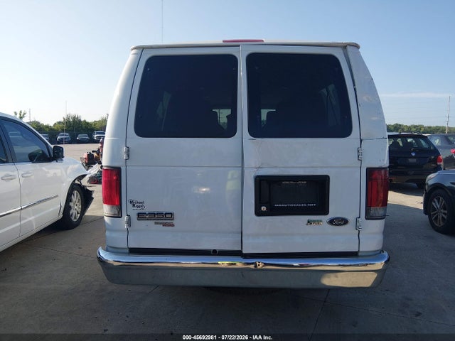 45692981 :رقم المزاد ، 1FBSS3BL7DDA56256 vin ، 2013 Ford E-350 Super Duty Xl/xlt مزاد بيع