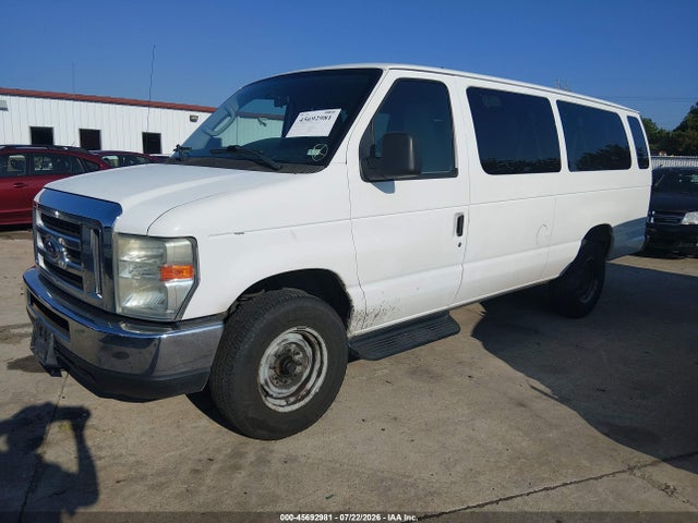 45692981 :رقم المزاد ، 1FBSS3BL7DDA56256 vin ، 2013 Ford E-350 Super Duty Xl/xlt مزاد بيع