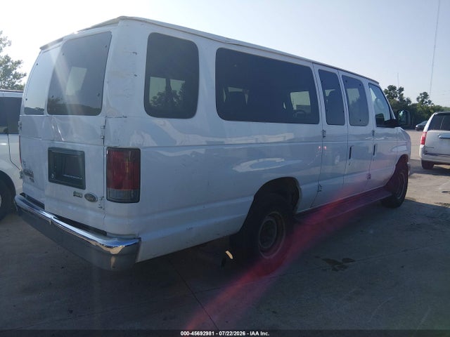 45692981 :رقم المزاد ، 1FBSS3BL7DDA56256 vin ، 2013 Ford E-350 Super Duty Xl/xlt مزاد بيع