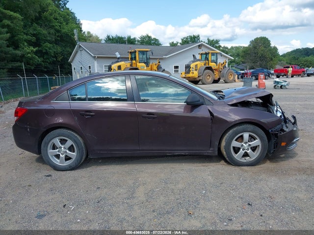 Продажа на аукционе авто 2015 Chevrolet Cruze 1lt Auto, vin: 1G1PC5SB9F7287364, номер лота: 45693025