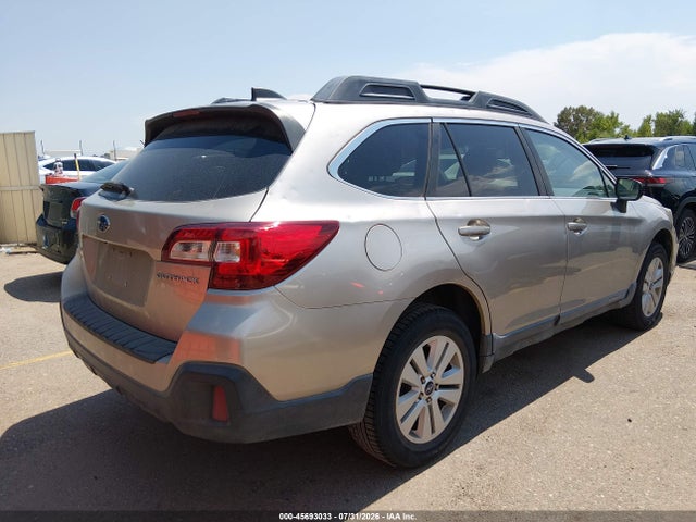 Продаж на аукціоні авто 2018 Subaru Outback 2.5i Premium, vin: 4S4BSACC0J3391015, номер лоту: 45693033