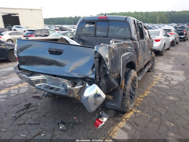 Продаж на аукціоні авто 2015 Toyota Tacoma Base V6, vin: 5TFLU4EN5FX111236, номер лоту: 45693048