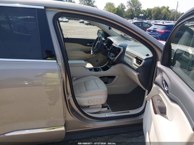 45693071 :رقم المزاد ، 1GKKNXLS7NZ167592 vin ، 2022 Gmc Acadia Awd Denali مزاد بيع