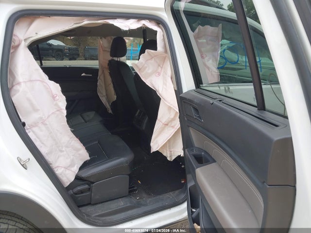 45693074 :رقم المزاد ، 1V2LP2CA4MC608535 vin ، 2021 Volkswagen Atlas 2.0t Se مزاد بيع