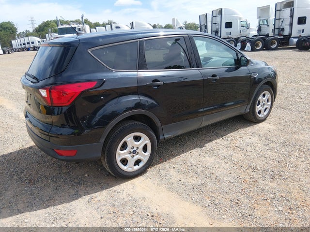 2019 Ford Escape S მანქანა იყიდება აუქციონზე, vin: 1FMCU0F7XKUC10912, აუქციონის ნომერი: 45693084