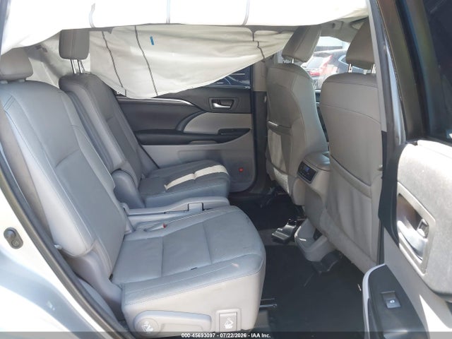 Продажа на аукционе авто 2017 Toyota Highlander Hybrid Limited, vin: 5TDDGRFH4HS023112, номер лота: 45693097