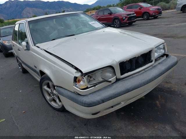 Продажа на аукционе авто 1996 Volvo 850, vin: YV1LS5720T2305223, номер лота: 45693111