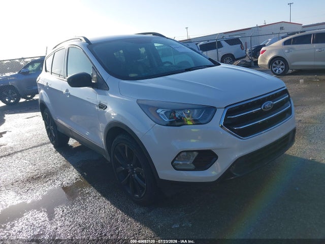 Aukcja sprzedaży 2017 Ford Escape Se, vin: 1FMCU0G92HUB95900, numer aukcji: 45693120