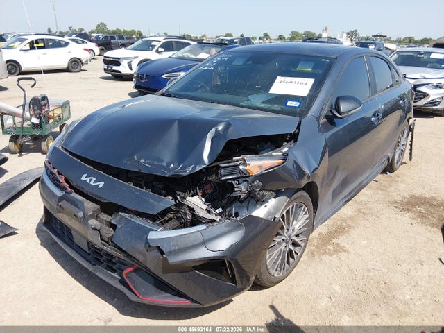 Продаж на аукціоні авто 2022 Kia Forte Gt-line, vin: 3KPF54AD1NE492962, номер лоту: 45693164
