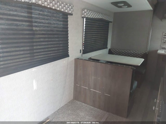 Продажа на аукционе авто 2020 Dutchman Coleman, vin: 4YDT28520LH931181, номер лота: 45693176