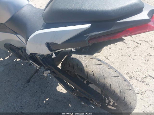 Kawasaki EX500 2025 ML5EXGG17SDA70130 Image 17