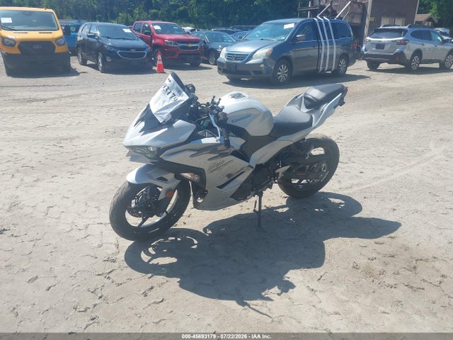 Kawasaki EX500 2025 ML5EXGG17SDA70130 Image 2