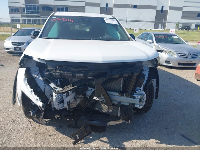 Продажа на аукционе авто 2026 Chevrolet Traverse Fwd Lt, vin: 1GNERGKSXTJ287808, номер лота: 45693184