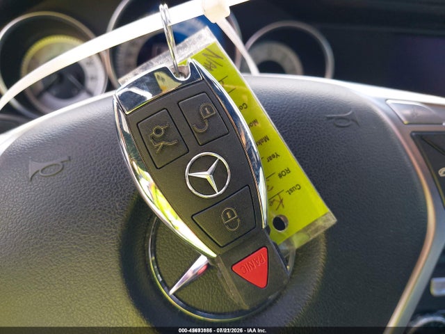 45693185 :رقم المزاد ، WDDGF8AB7DR278316 vin ، 2013 Mercedes-benz C 300 Luxury 4matic/sport 4matic مزاد بيع