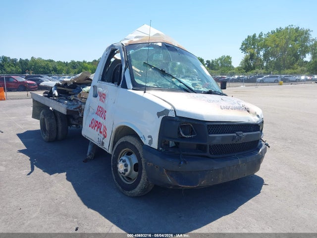 45693216 :رقم المزاد ، 1GBHG31C891177576 vin ، 2009 Chevrolet Express Cutaway Work Van مزاد بيع