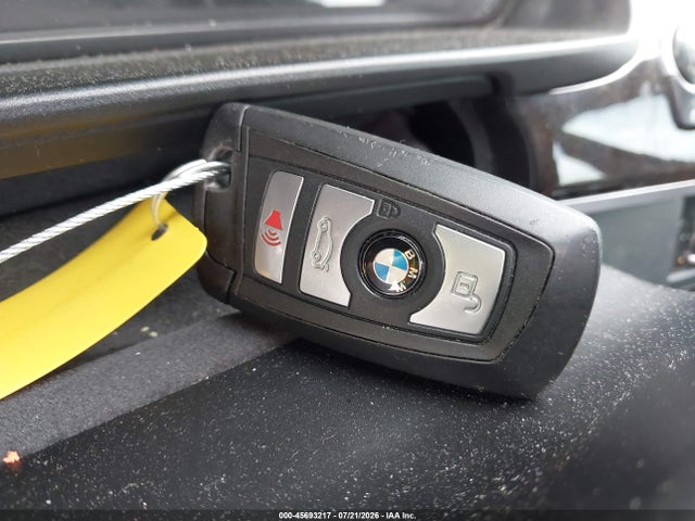2013 Bmw 528i Xdrive მანქანა იყიდება აუქციონზე, vin: WBAXH5C57DDW14129, აუქციონის ნომერი: 45693217