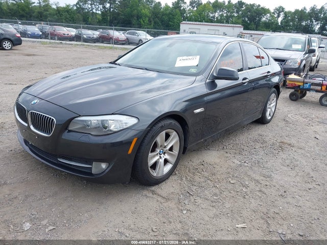 2013 Bmw 528i Xdrive მანქანა იყიდება აუქციონზე, vin: WBAXH5C57DDW14129, აუქციონის ნომერი: 45693217