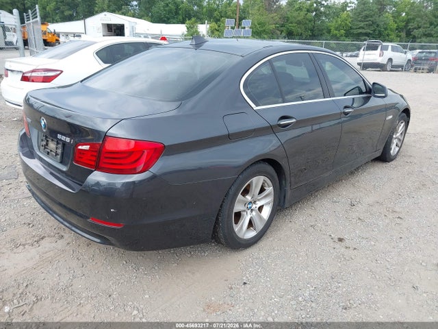 2013 Bmw 528i Xdrive მანქანა იყიდება აუქციონზე, vin: WBAXH5C57DDW14129, აუქციონის ნომერი: 45693217