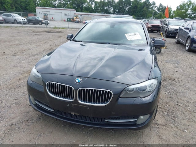 2013 Bmw 528i Xdrive მანქანა იყიდება აუქციონზე, vin: WBAXH5C57DDW14129, აუქციონის ნომერი: 45693217