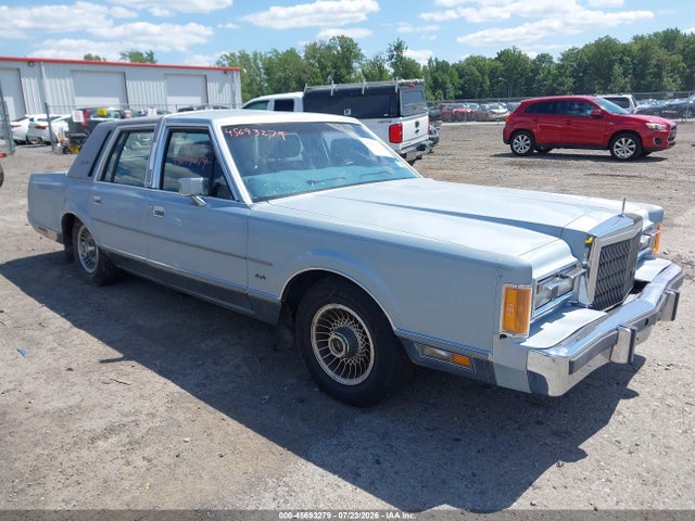 Продажа на аукционе авто 1989 Lincoln Town Car Signature, vin: 1LNBM82F2KY636416, номер лота: 45693279