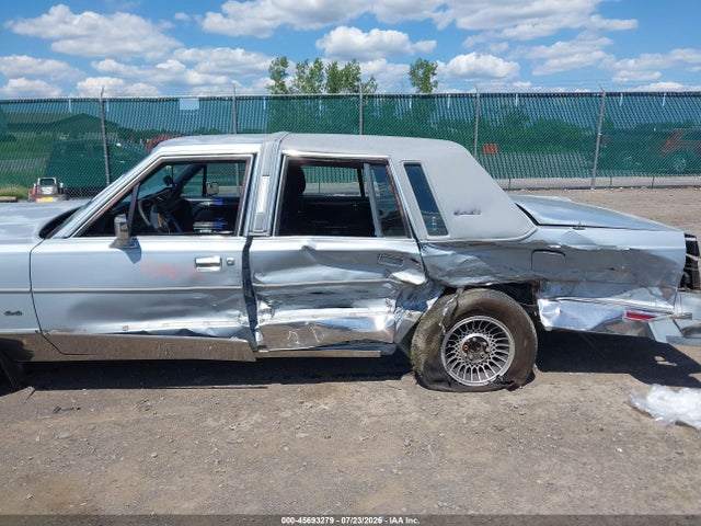 Продаж на аукціоні авто 1989 Lincoln Town Car Signature, vin: 1LNBM82F2KY636416, номер лоту: 45693279