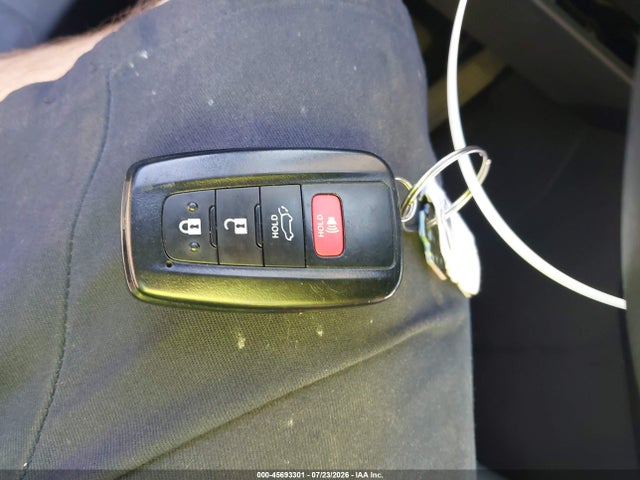 45693301 :رقم المزاد ، 4T3E6RFV8MU040467 vin ، 2021 Toyota Rav4 Hybrid Xse مزاد بيع
