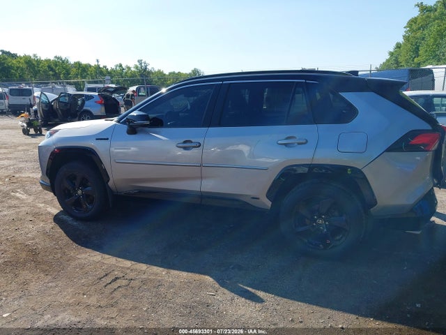 45693301 :رقم المزاد ، 4T3E6RFV8MU040467 vin ، 2021 Toyota Rav4 Hybrid Xse مزاد بيع