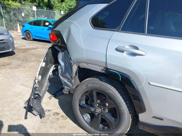 45693301 :رقم المزاد ، 4T3E6RFV8MU040467 vin ، 2021 Toyota Rav4 Hybrid Xse مزاد بيع