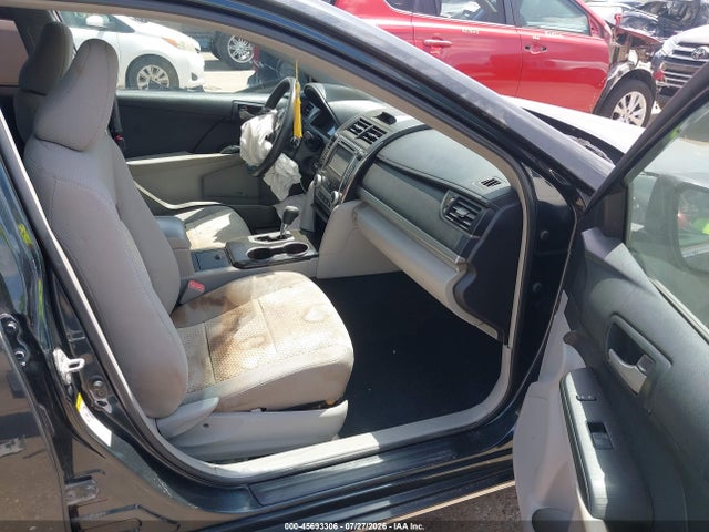2013 Toyota Camry Le მანქანა იყიდება აუქციონზე, vin: 4T1BF1FK0DU256381, აუქციონის ნომერი: 45693306