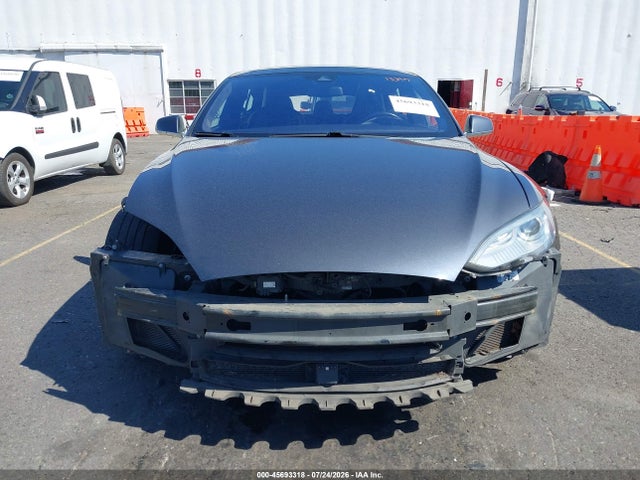 2016 Tesla Model S 60d/70d/75d/85d/90d მანქანა იყიდება აუქციონზე, vin: 5YJSA1E21GF133917, აუქციონის ნომერი: 45693318