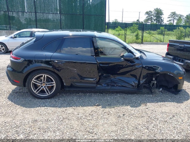 Porsche Macan T 2025 WP1AA2A50SLB09646 Image 13