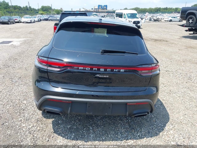Porsche Macan T 2025 WP1AA2A50SLB09646 Image 16