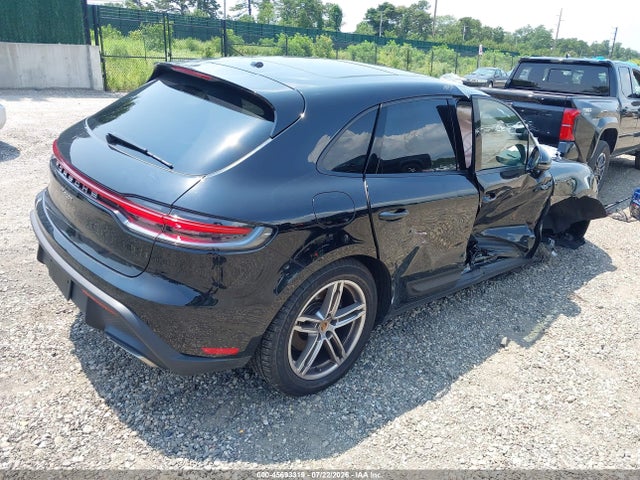 Porsche Macan T 2025 WP1AA2A50SLB09646 Image 4