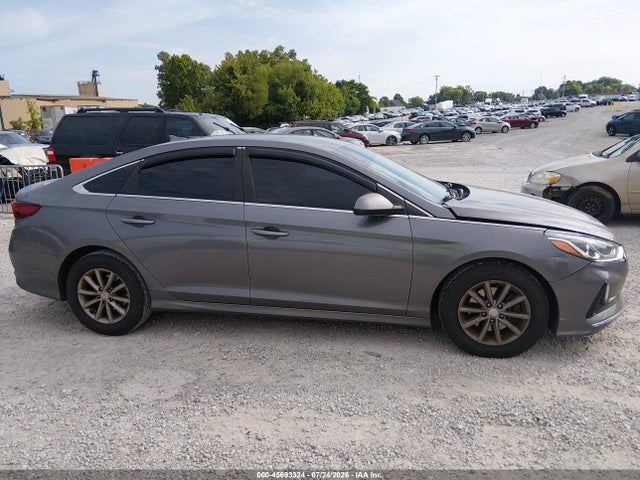 Продаж на аукціоні авто 2018 Hyundai Sonata Eco, vin: 5NPE24AA5JH702611, номер лоту: 45693324