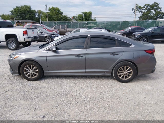 Продаж на аукціоні авто 2018 Hyundai Sonata Eco, vin: 5NPE24AA5JH702611, номер лоту: 45693324