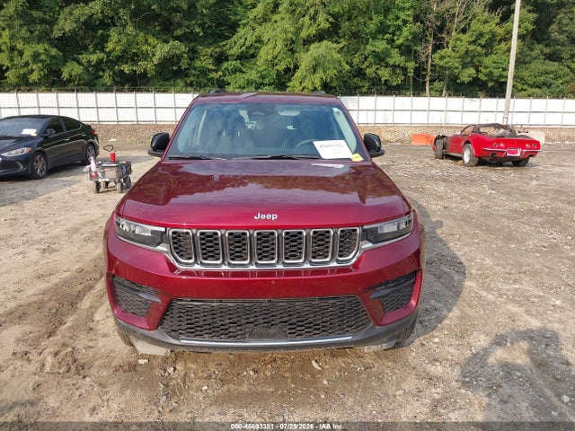 45693351 :رقم المزاد ، 1C4RJGAG0PC567052 vin ، 2023 Jeep Grand Cherokee Laredo 4x2 مزاد بيع
