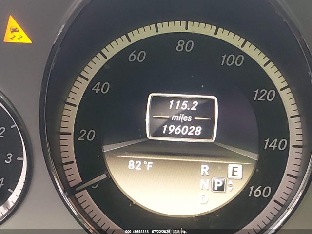 45693388 :رقم المزاد ، WDDHF8HBXBA483554 vin ، 2011 Mercedes-benz E 350 4matic مزاد بيع