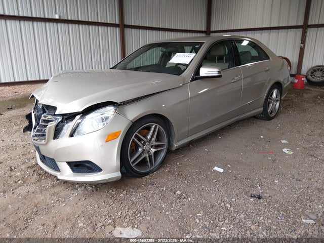 45693388 :رقم المزاد ، WDDHF8HBXBA483554 vin ، 2011 Mercedes-benz E 350 4matic مزاد بيع