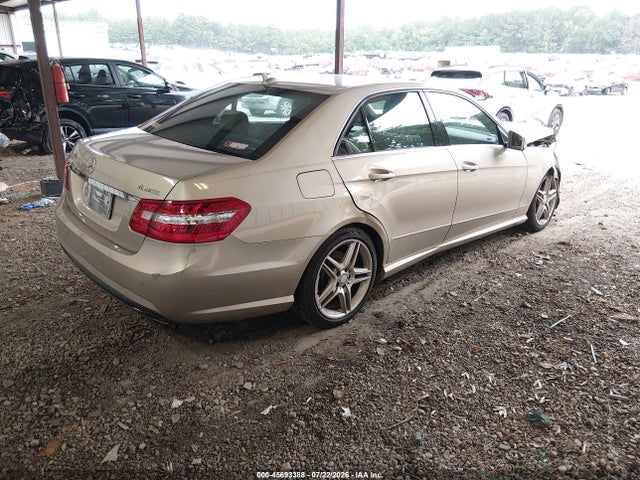 45693388 :رقم المزاد ، WDDHF8HBXBA483554 vin ، 2011 Mercedes-benz E 350 4matic مزاد بيع