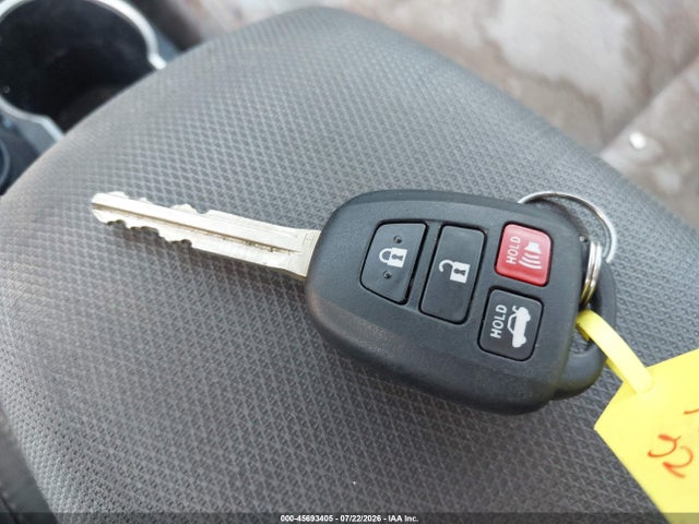 Toyota Corolla Le Plus 2014 2T1BURHE3EC051491 Image 11