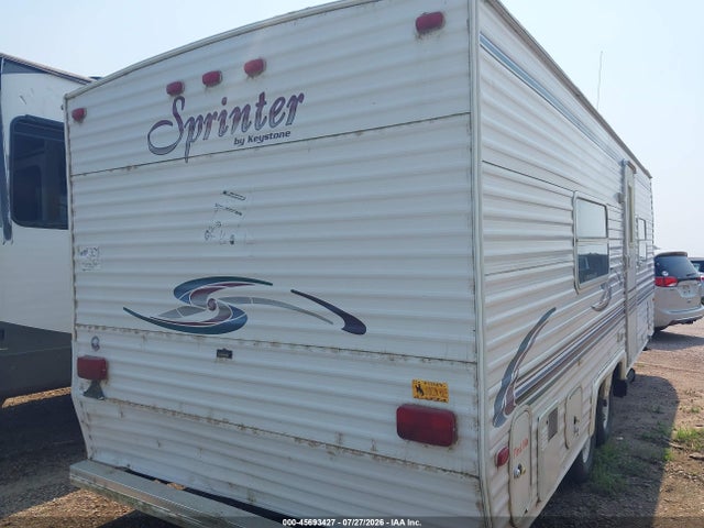 45693427 :رقم المزاد ، 4YDT24526Y1017297 vin ، 2000 Keystone Other مزاد بيع
