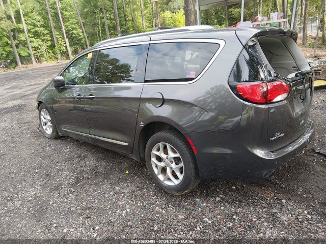Aukcja sprzedaży 2017 Chrysler Pacifica Touring-l Plus, vin: 2C4RC1EG5HR511747, numer aukcji: 45693485