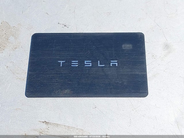 Продажа на аукционе авто 2025 Tesla Model Y Long Range Dual Motor All-wheel Drive, vin: 7SAYGDEE6SF299530, номер лота: 45693490