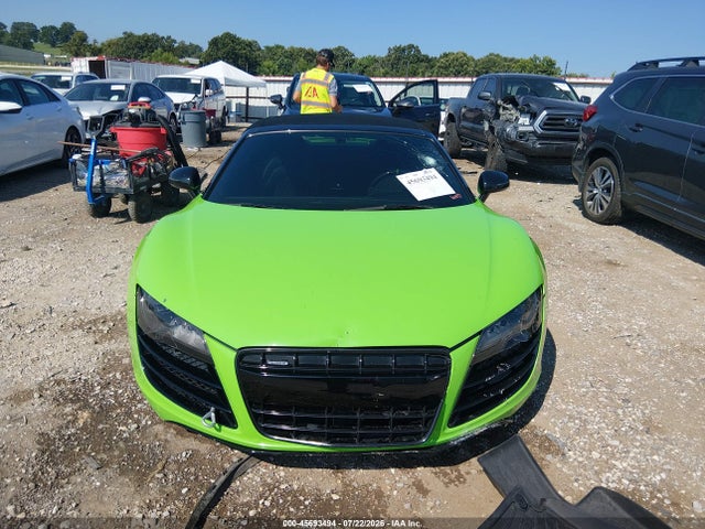 2011 Audi R8 5.2 მანქანა იყიდება აუქციონზე, vin: WUAVNAFG1BN001331, აუქციონის ნომერი: 45693494