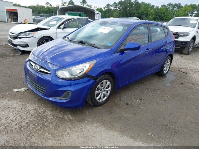 Hyundai ACCENT GS 2014 KMHCT5AE4EU152967 Image 2