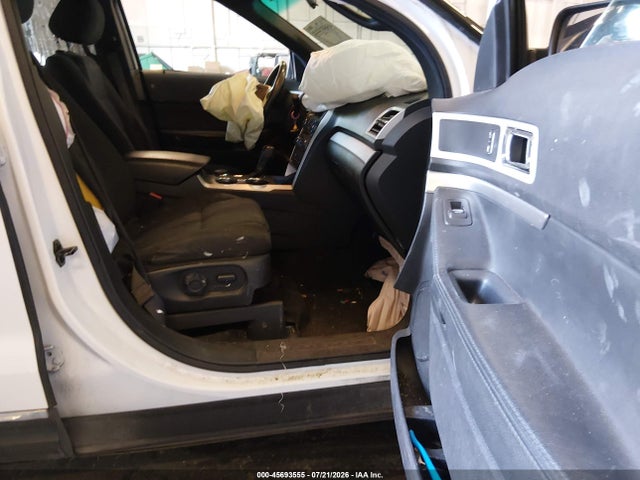 Ford EXPLORER XLT 2015 1FM5K8D82FGC66257 Image 5