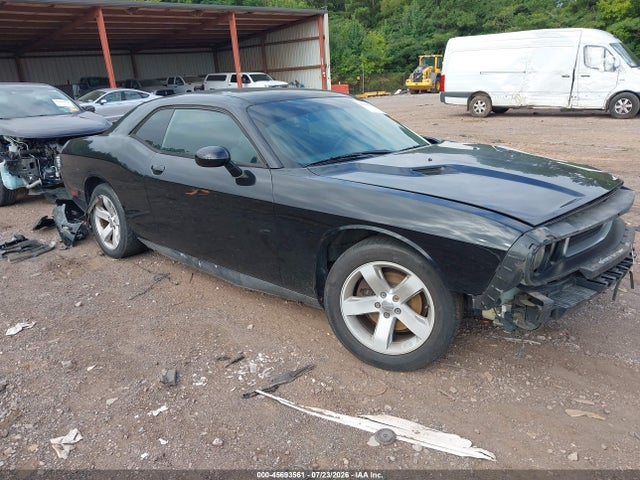 45693561 :رقم المزاد ، 2C3CDYAGXDH511300 vin ، 2013 Dodge Challenger Sxt مزاد بيع