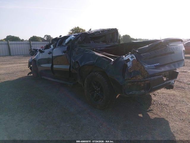 Продажа на аукционе авто 2023 Chevrolet Silverado 1500 4wd  Short Bed Custom Trail Boss, vin: 3GCPDCEK6PG173994, номер лота: 45693570
