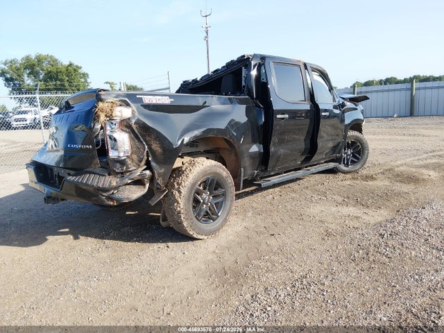 Продажа на аукционе авто 2023 Chevrolet Silverado 1500 4wd  Short Bed Custom Trail Boss, vin: 3GCPDCEK6PG173994, номер лота: 45693570